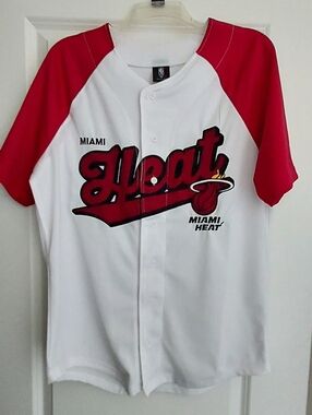 Miami Heat Basketball NBA Mens Small Button Up Baseball Jersey Embroidered Logo